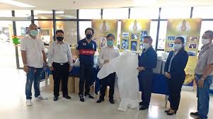 เกียรติเพชร มอบ ชุด PPE 100ชุด ให้ทีมแพทย์สถาบันบำราศฯ